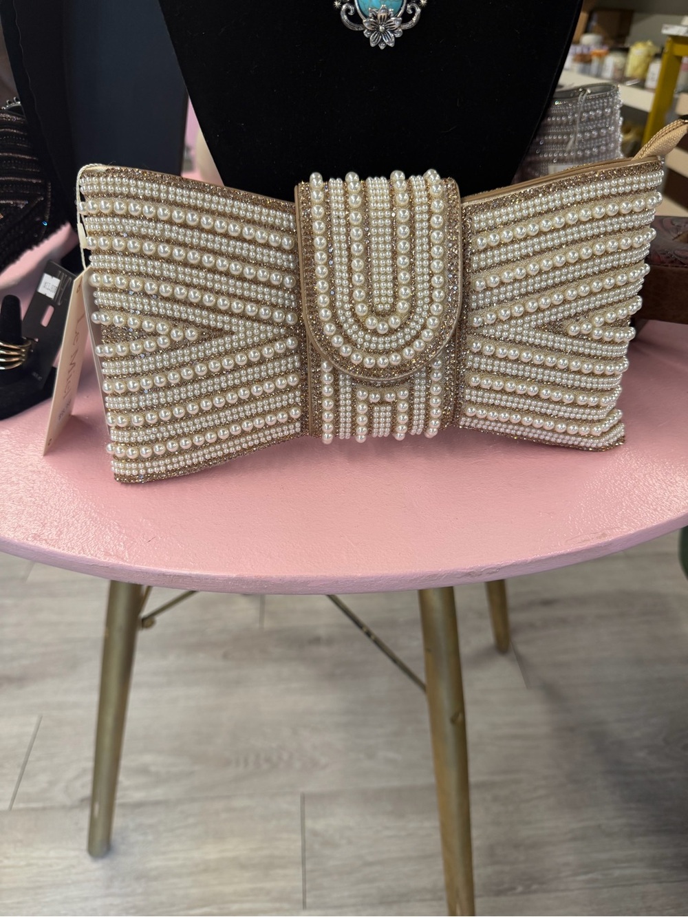 Pearl Bow Clutch in Cream and Gold - Picture 2 of 2